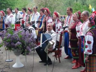 Диканька, фестиваль «Пісні бузкового гаю»-2007